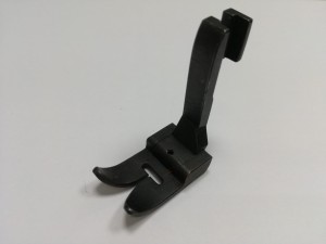 Stopka do maszyny Zig Zag Pfaff 91-026438-03 BX4,5 ZAMIENNIK TAIWAN