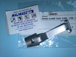 Część JUKI nr. kat. 13548151 / WORK CLAMP FOOT ASM., (135-48102 + 135-48201)