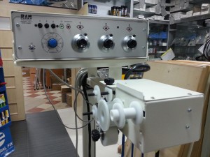 ELEKTRONICZNY włoski naprężacz gumy RAM 1000 trzy programy 