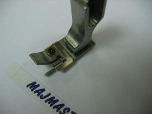 Oprzyrządowanie SUISEI nr kat. SG20 stopka z ogranicznikiem  / Spring Guide Hinged Foot
