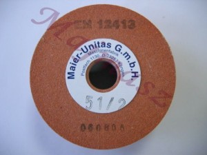 51/2  Ściernica tzw. garnkowa do noży, do ostrzałek Maier 82-100, 90 [Lewa], czerwona, oryginał MAIER