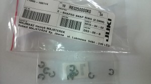 Część JUKI nr. kat. RE0250000K0 / E-SHAPED SNAP RING (2.5MM)