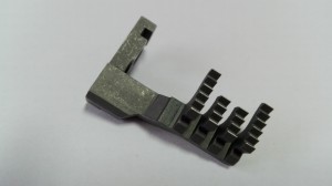 DIFFERENTIAL FEED DOG - część oryginał YAMATO nr kat. 3109000 # YM3109000