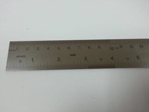 linijka stalowa "Chesterman" długość 60cm 24cale  podziałka mm/cal art.741R 