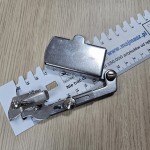 Linijka  magnetyczna wielofunkcyjna SMG duży magnes i docisk materiału
