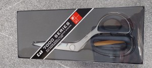 Nożyczki krawieckie KAI 7000 7205 8” (20,5 cm) – do tkanin