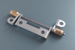 AKC NOZ HF-100 oś przednia kompletna HF100 04.03.02