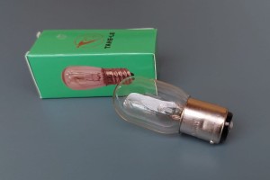 Żarówka bagnetowa 220V/15W typu bagnetowego do maszyny domowej (BA15)