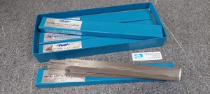 Nóż pionowy KM ostrze 7" model KS-AU, KMM-191-B-7 oryginalny paczka 12 sztuk