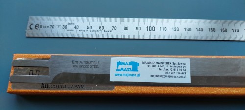 Ostrze pionowe KMM-191-13" na opakowaniu zbiorczym