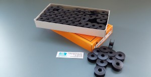 Szpulka B0-103 (P) japońskiej firmy TOWA do stębnówek jednoigłowych Juki np. DDL 5550, 8700, 9000; Siruba, Brother, Jack itp