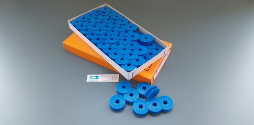 Szpulki-B0-107-(P)-BL japońskiej firmy TOWA w opakowaniu