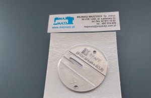 Płytka ściegowa 91-232674-24 x B (1,6) do guzikarek elektronicznych Pfaff 3307