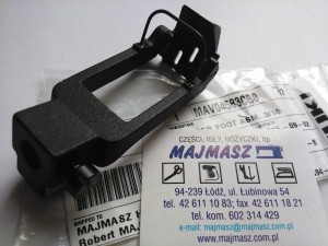 Część JUKI nr. kat. MAV04583CB0 STOPKA DO RAMIENIÓWKI 3/16 DO PULLERA  / PRESSER FOOT ASM. 3/16