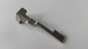 Część JUKI (ZAMIENNIK TAIWAN) nr. kat. B1614357A00 / DIFFERENTIAL FEED DOG (7A) 