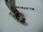 Oprzyrządowanie SUISEI nr kat. SGN30 stopka z ogranicznikiem do stębnówki z kroczącą igłą / Spring Guide Hinged Foot for Needle Feed Machine