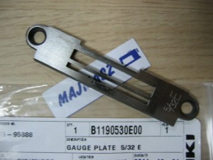 B1190-530-E00 Część JUKI nr. kat. B1190530E00 / GAUGE PLATE  5/32 E