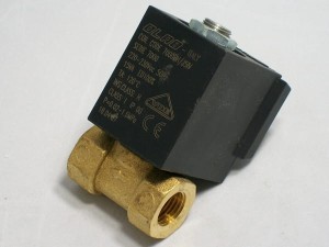 ELEKTROZAWÓR PRZELOTOWY 1/4"-1/4" DN3 230V-50HZ -7000/6