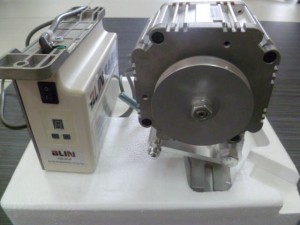 Silnik servo YGF-01