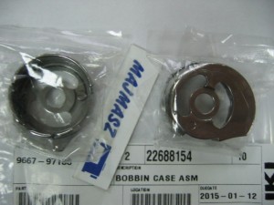 226-88154 Część JUKI nr. kat. 22688154 /  BĘBENEK KAPSEL DO DWÓIGŁÓWKI LH / BOBBIN CASE ASM