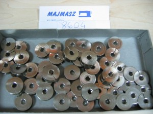 szpuleczka 8604 do łaciarki Singer serii 29, 29K itp