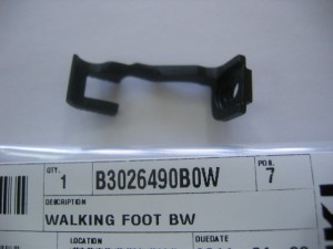 Część JUKI nr. kat. B3026-490-B0W    /WALKING FOOT BW