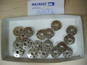 szpuleczka bobbin 1047L do Levis Union Special stalowa