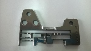 Część JUKI nr. kat. R4508H0DD00 / THROAT PLATE
